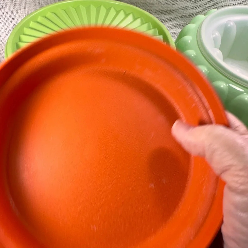 Tupperware vintage kitchen